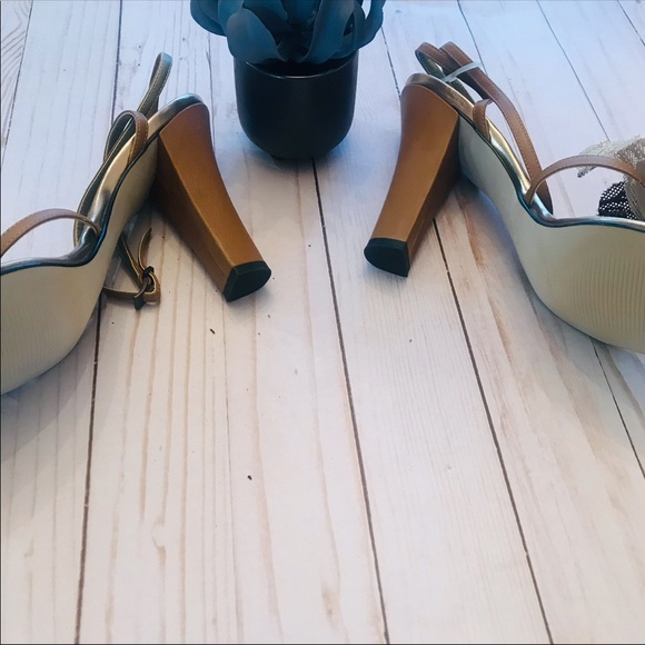 ✔️New J. Rene “Maria” Leather Sandals - Picture 5 of 7